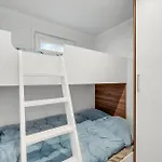 2 Bedroom Pet Friendly In Prázdninový dům