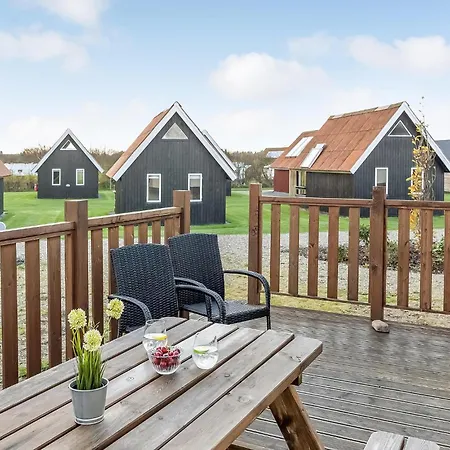 Holiday home 2 Bedroom Pet Friendly In *