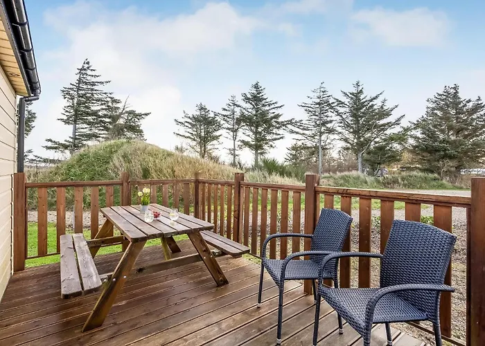 2 Bedroom Pet Friendly In Holiday home *